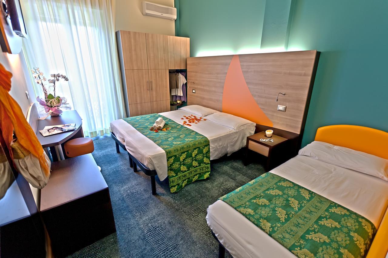 Hotel Sorriso Lido di Classe Esterno foto